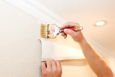 Pose de papier peint au Haut Soultzbach — revêtements muraux et toiles de verre